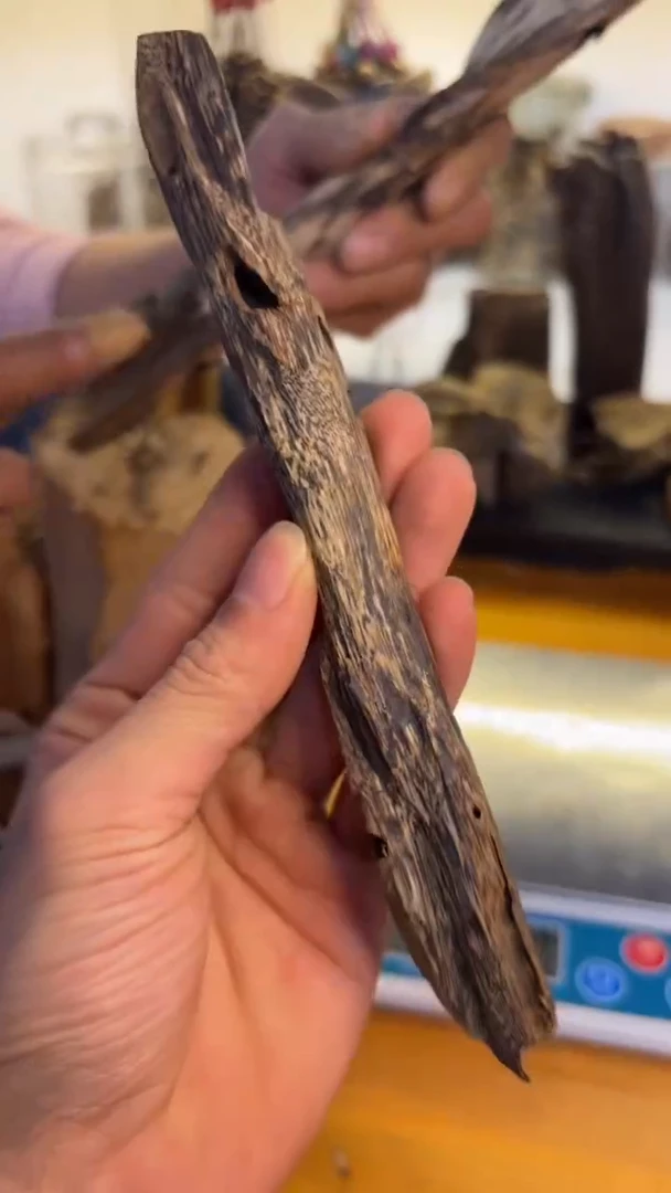 沉香沉香碎屑张勺子16.8克