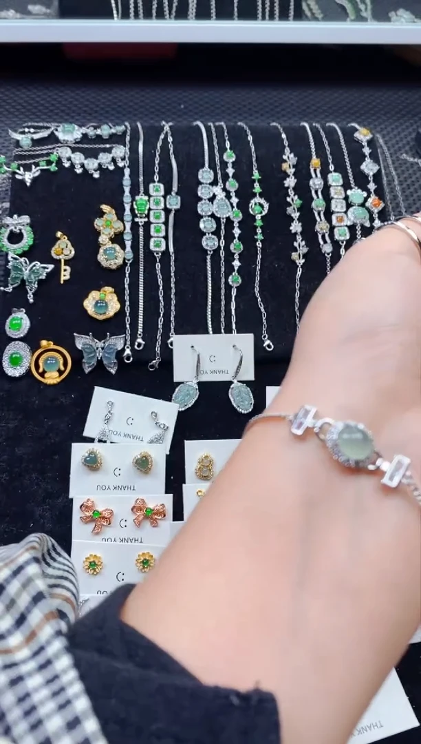 【闪购商品】翡翠手链银S925镶嵌0525