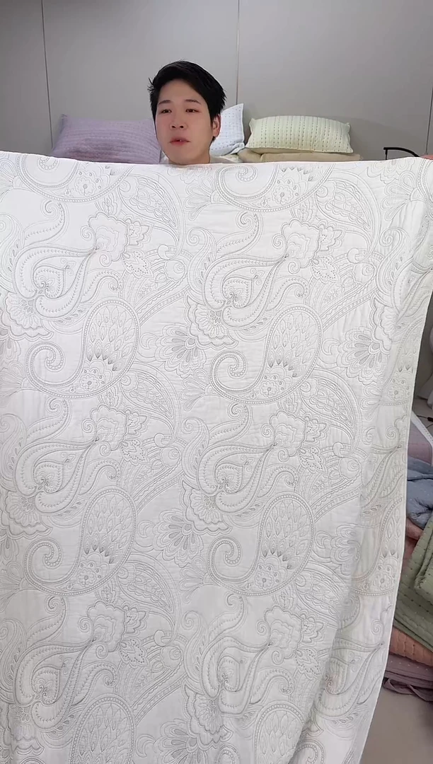 棉白色腰果花220*240单床盖纯棉