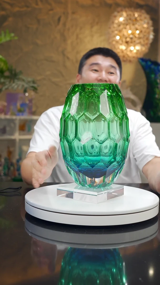 小**下福利蓝绿凹切面花瓶五只专属价