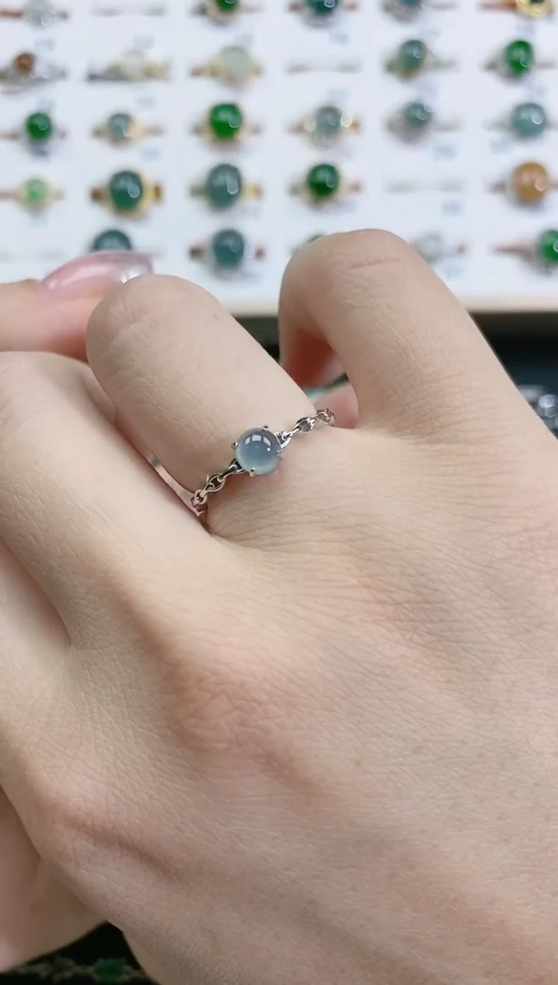 翡翠戒指银S925镶嵌天然翡翠