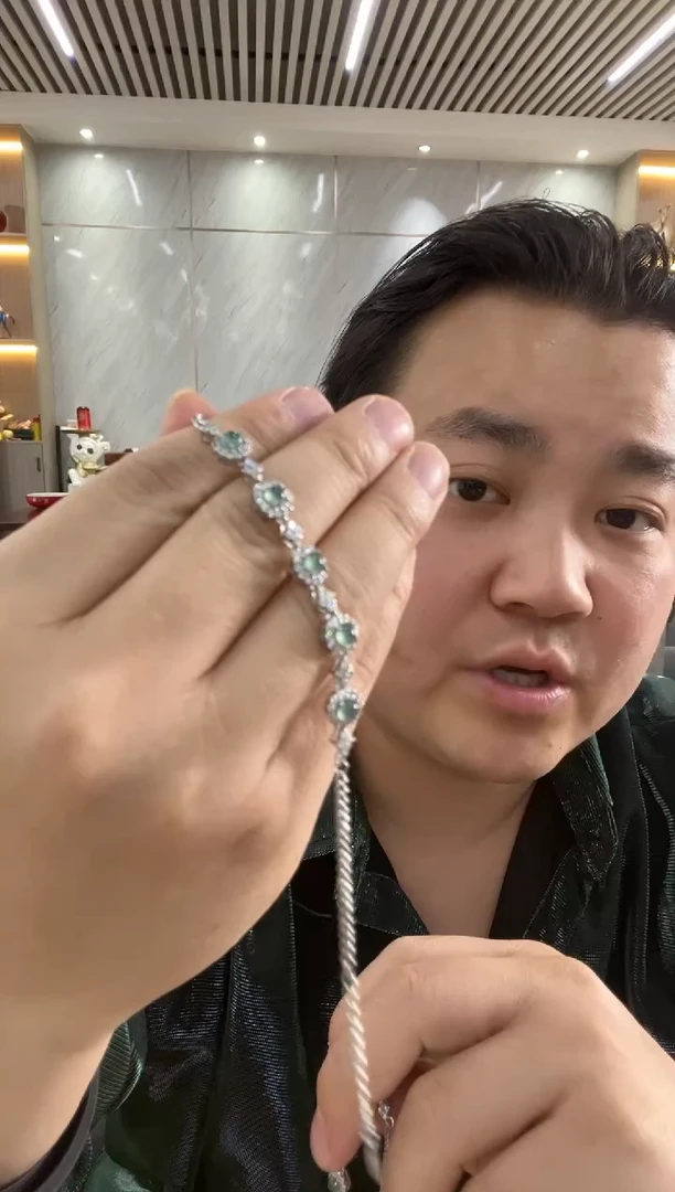 【闪购商品】翡翠手链未镶嵌手链
