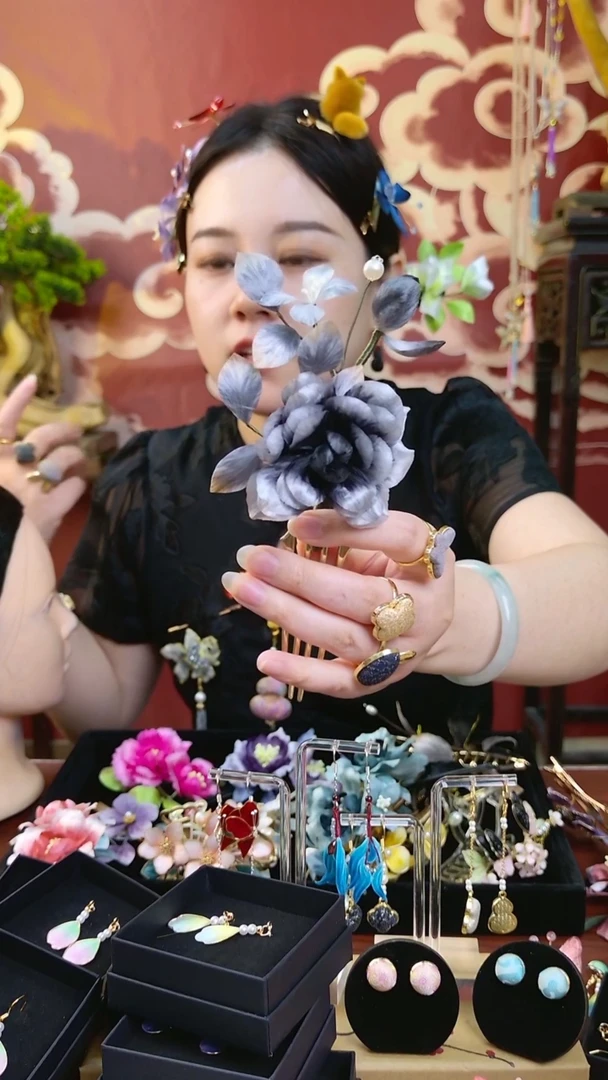 刺绣纯手工非遗绒花