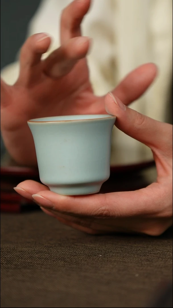 钟式杯 带底款 颜色随机