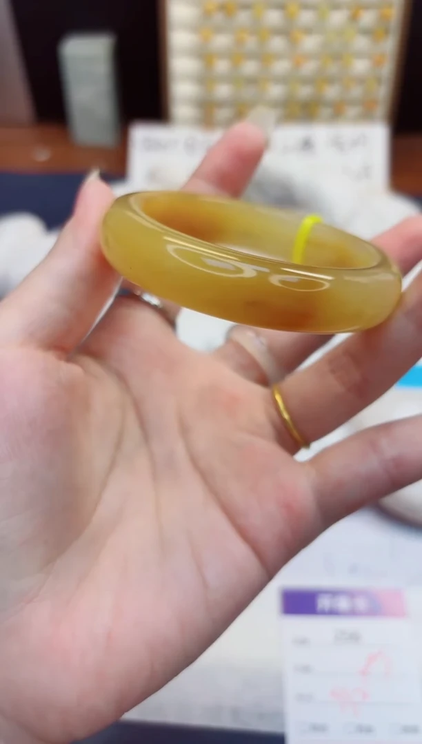 未镶嵌手镯石英质玉256-财气镯-圈口55