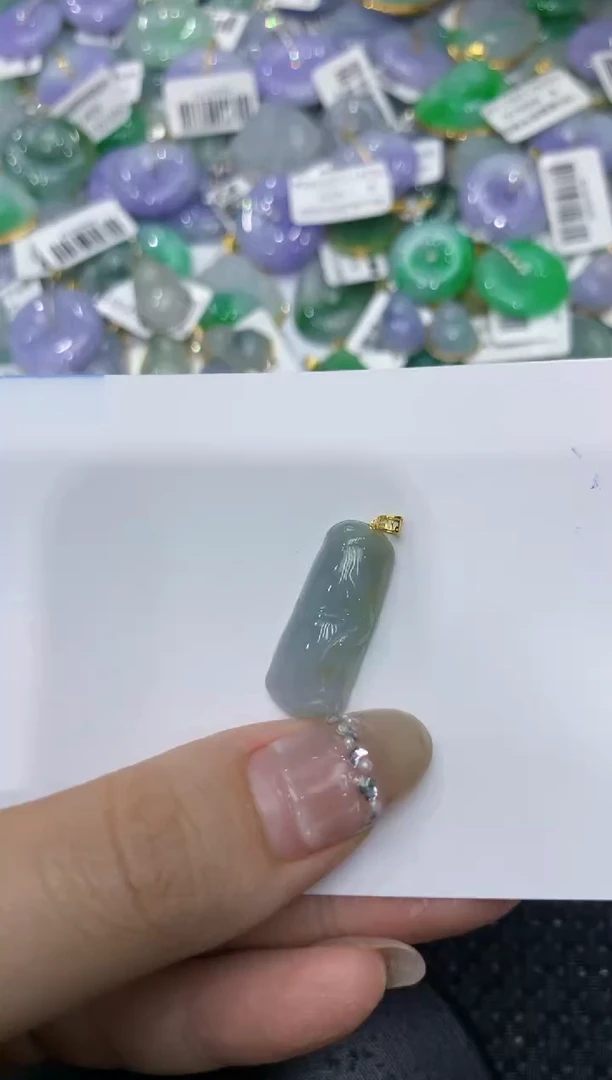 【闪购商品】翡翠颈饰18K金镶嵌2222222222