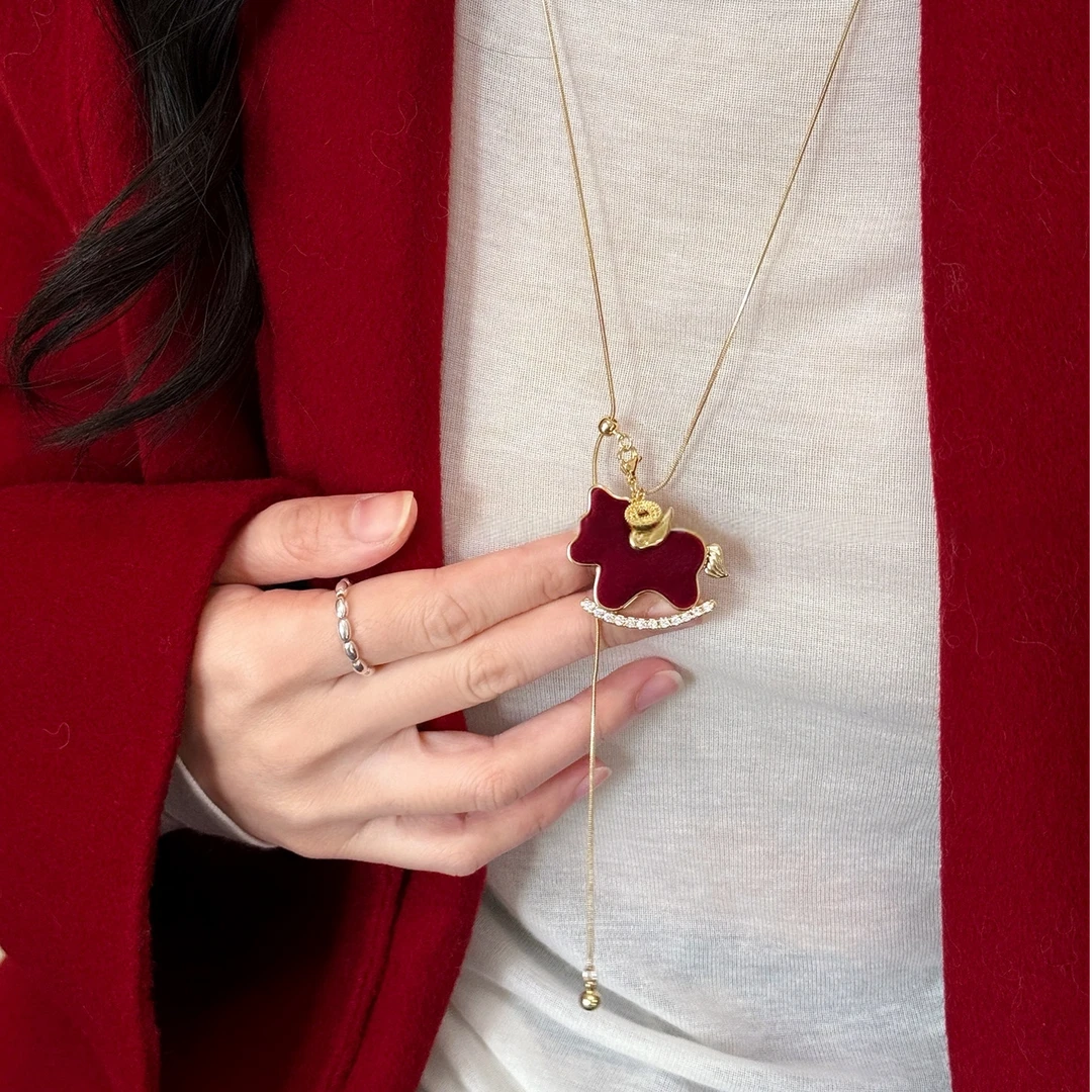 铜合金项链 本命年红色生肖马项链复古轻奢高级感秋冬长款毛衣链