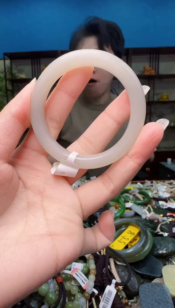 颈饰未镶嵌和田玉lf52