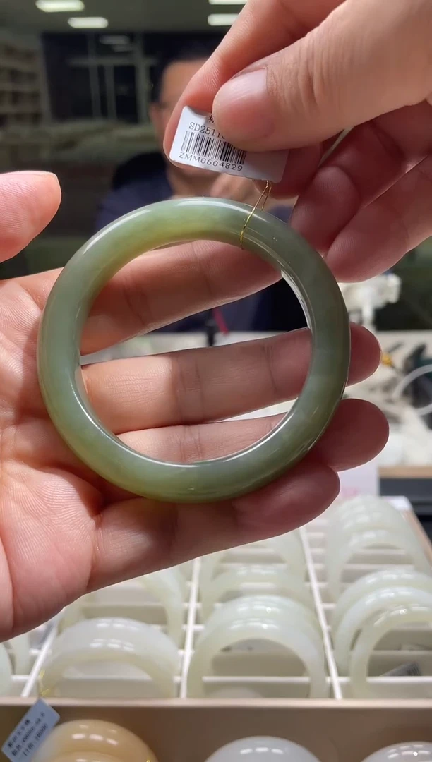 未镶嵌手镯和田玉58-59圈口 4829