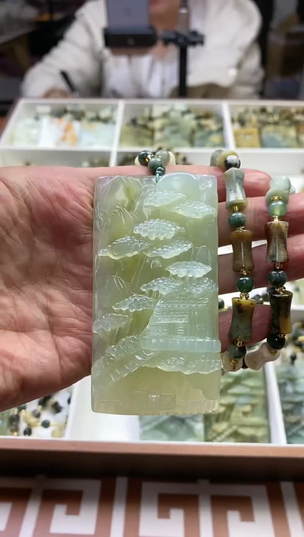 【闪购商品】蛇纹石玉其它未镶嵌多样性发货一个