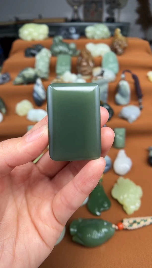 【闪购商品】和田玉颈饰未镶嵌平安牌