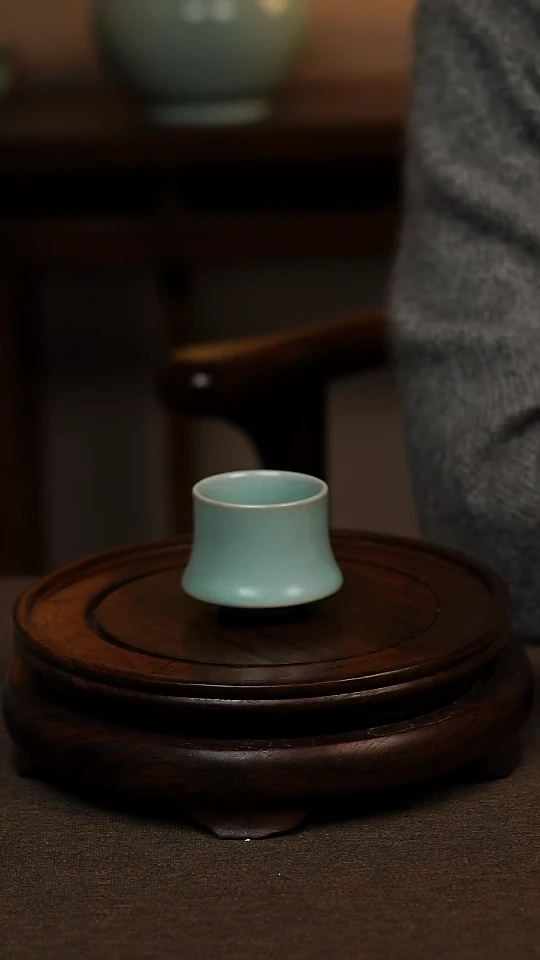 瓷片仿古天青全手工聚财杯40ml 微瑕 不带礼盒