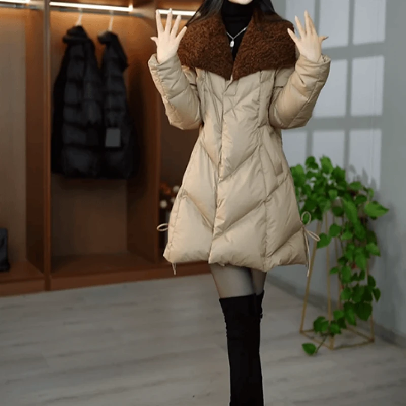 B896【羽绒服】2025冬季新款时尚毛领拼接保暖休闲减龄羽绒服外套