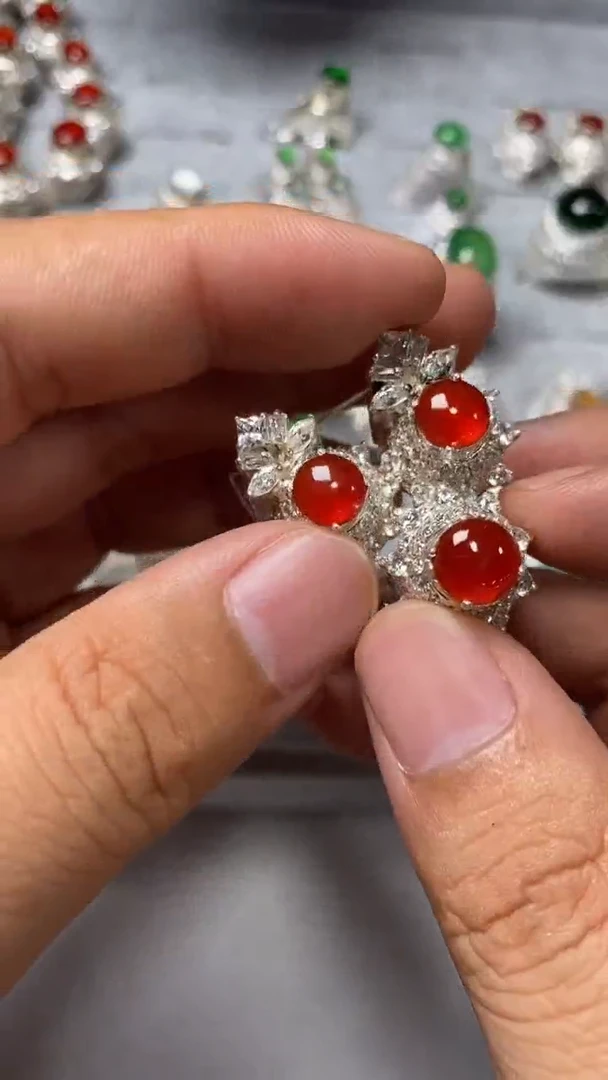 定制翡翠未镶嵌天然缅甸翡翠A货