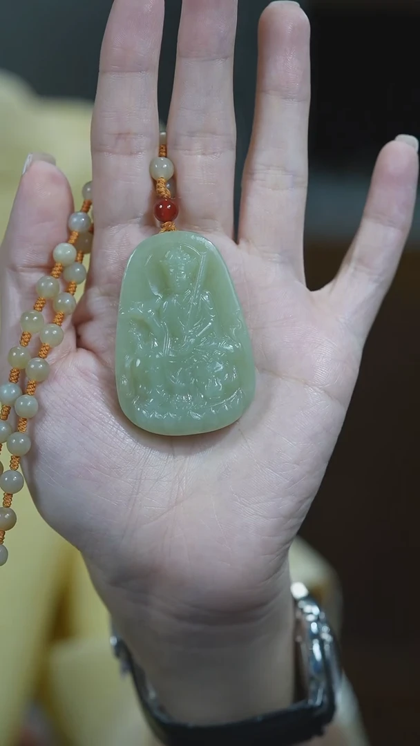 颈饰未镶嵌和田玉文殊菩萨