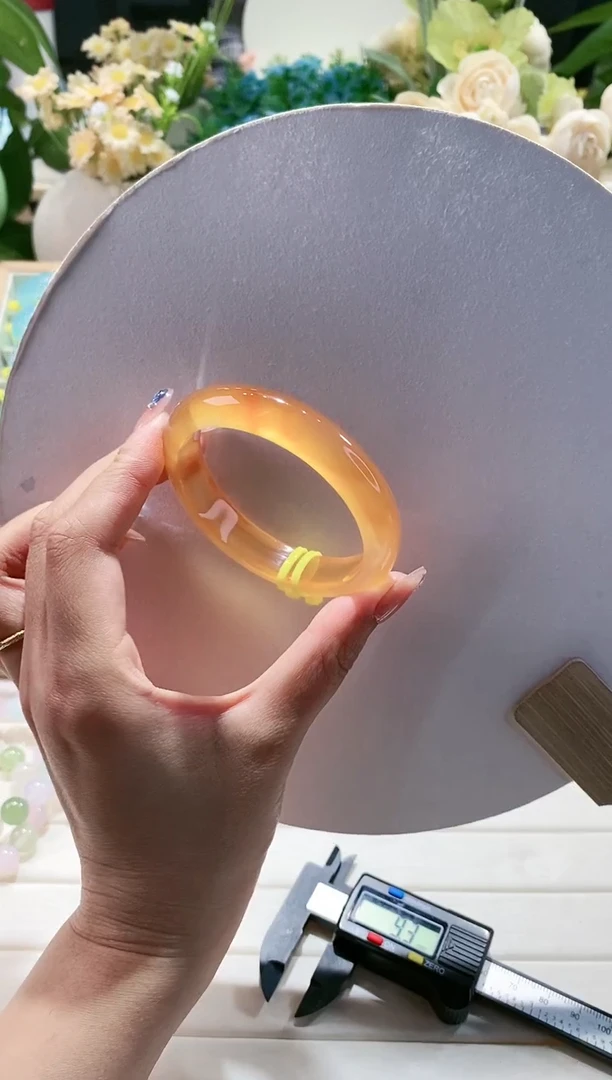 玛瑙/玉髓手镯未镶嵌14-55