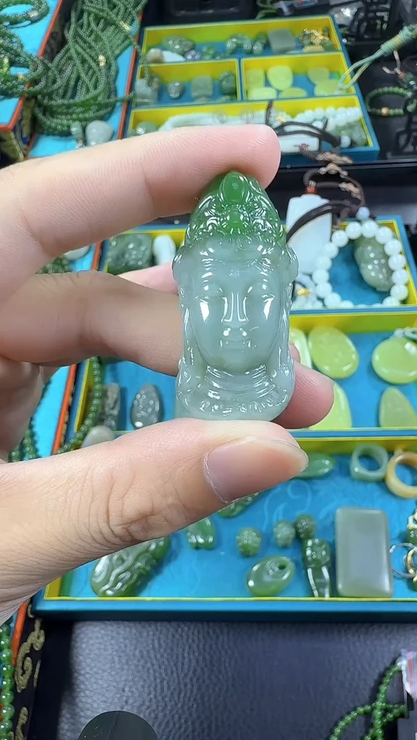 和田玉未镶嵌颈饰25