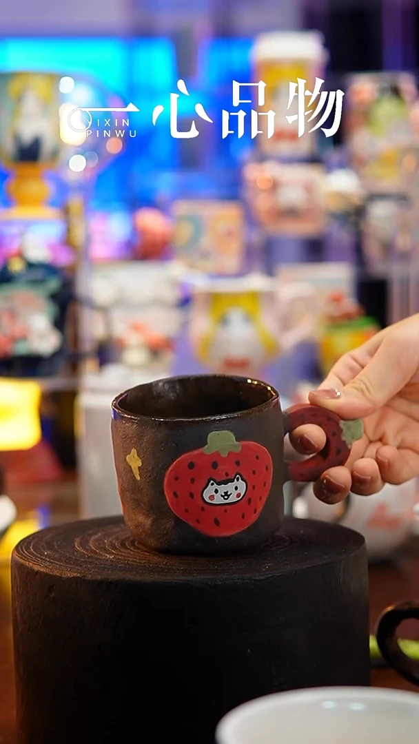 杯子瓷135-3景德镇手工手绘杯子摆件