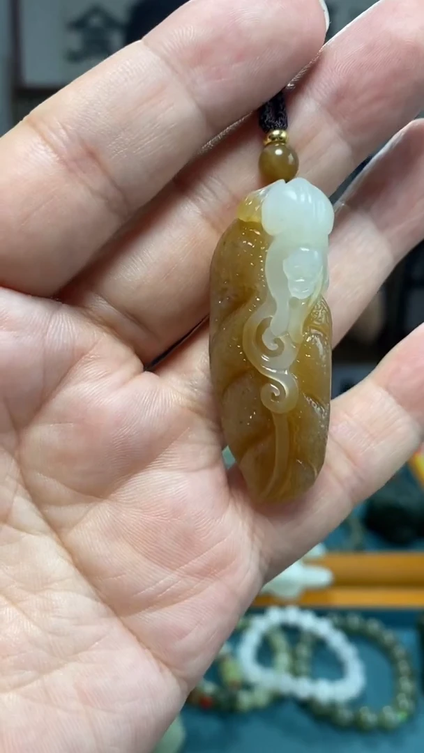 颈饰未镶嵌和田玉107