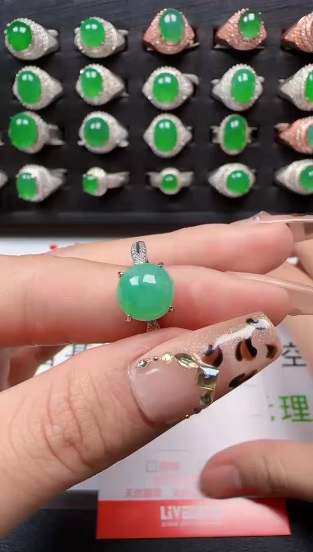 【闪购商品】翡翠戒指银S925镶嵌6582