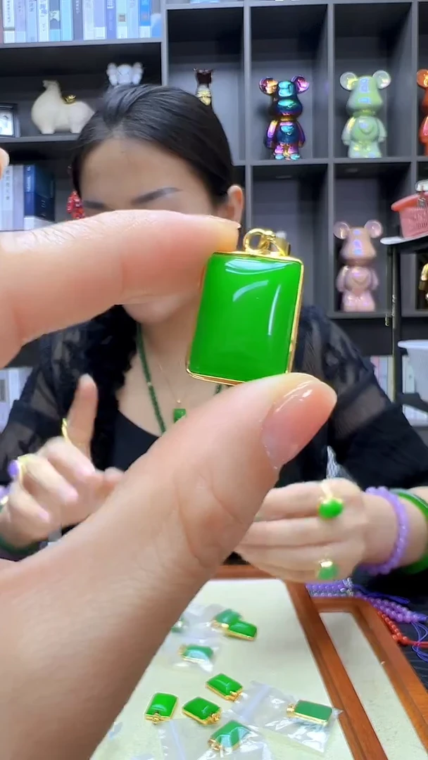 翡翠14K金镶嵌颈饰丹丹diy劲饰