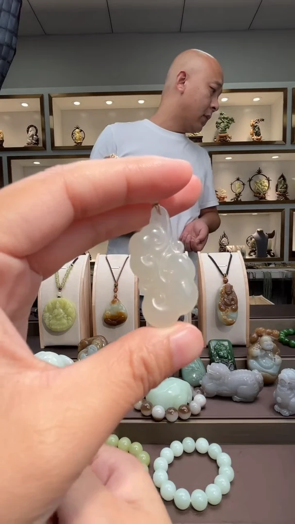 颈饰未镶嵌和田玉多样性发货1