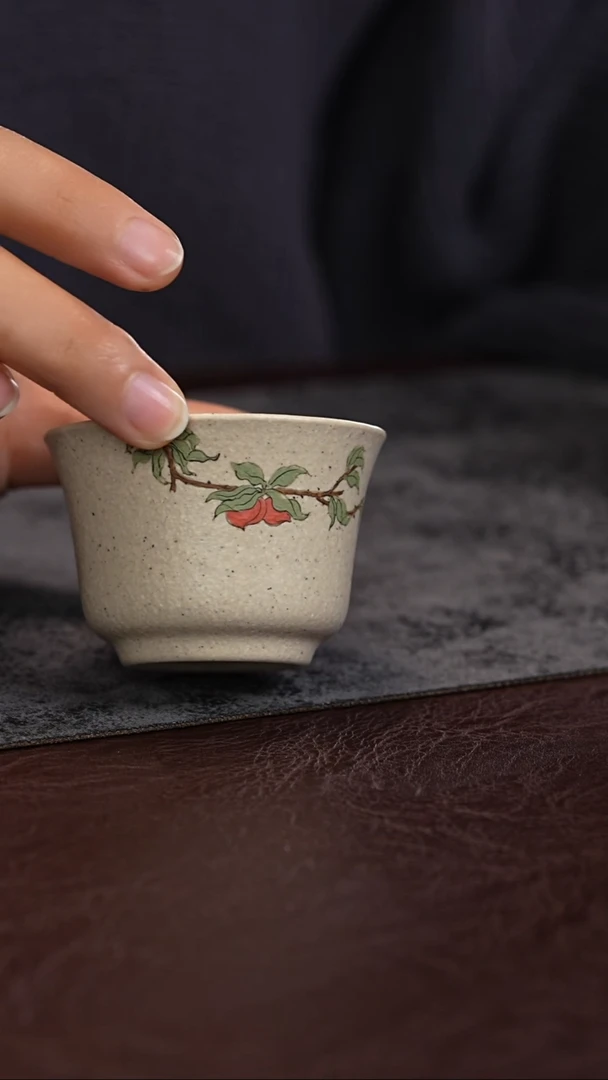 【闪购商品】紫砂茶杯白玉段 泥绘寿桃 铃铛杯 50cc