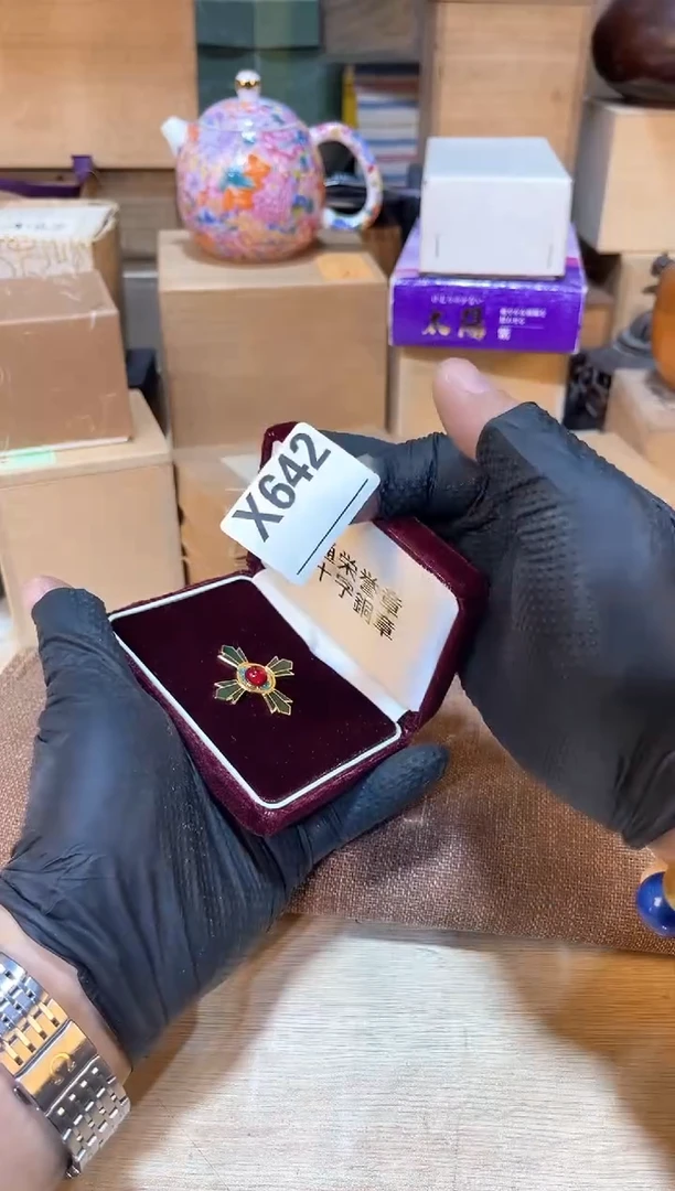 玻璃手工艺品爱**楼直播闪购商品已上架！