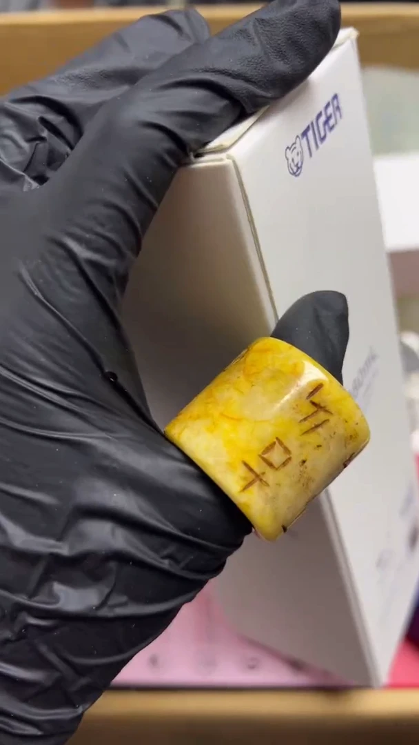 手工艺品琉璃惠*瓷片瓷片瓷片瓷片