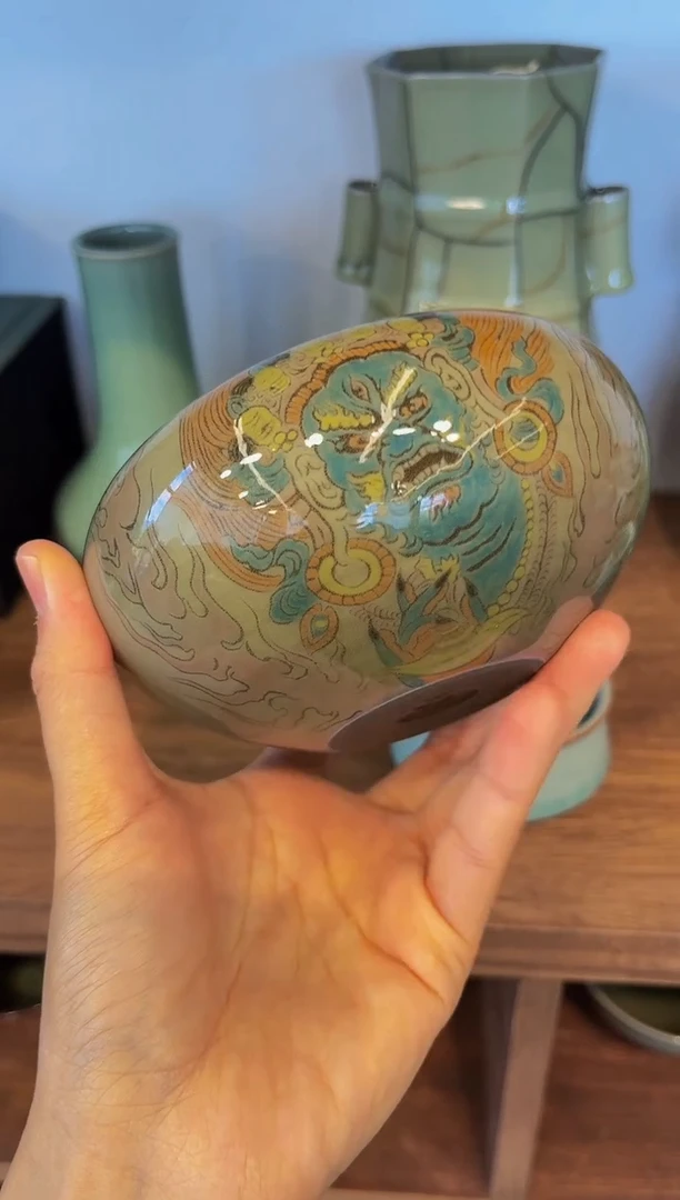 乔*全手釉下手绘瓷器