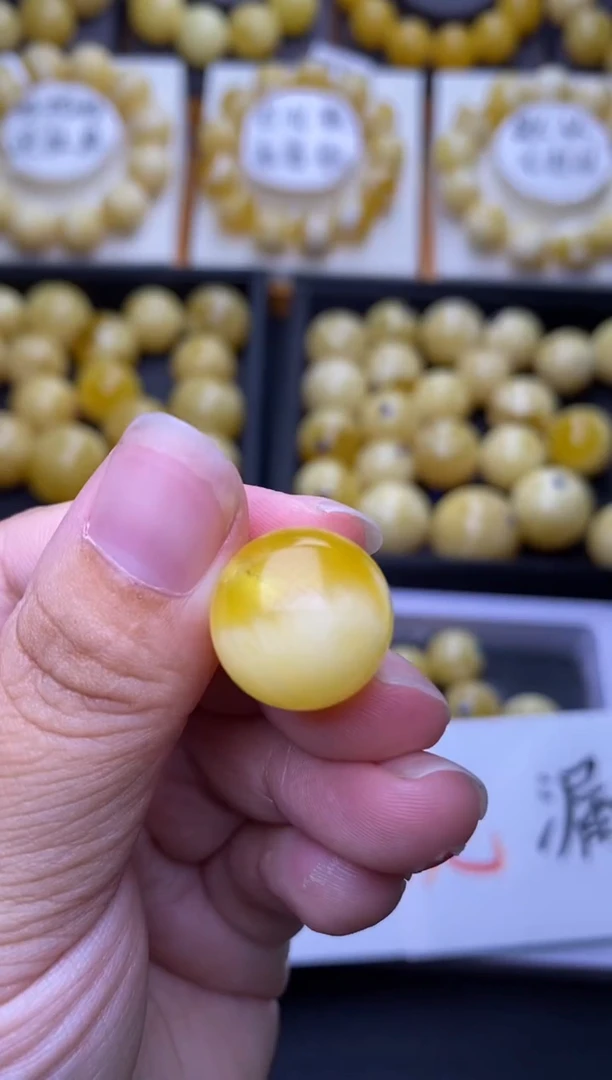 裸石琥珀未镶嵌大小姐珠宝严选52
