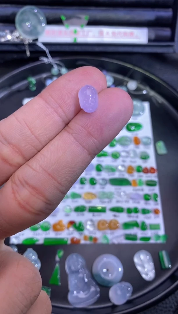 未镶嵌挂件翡翠金蟾