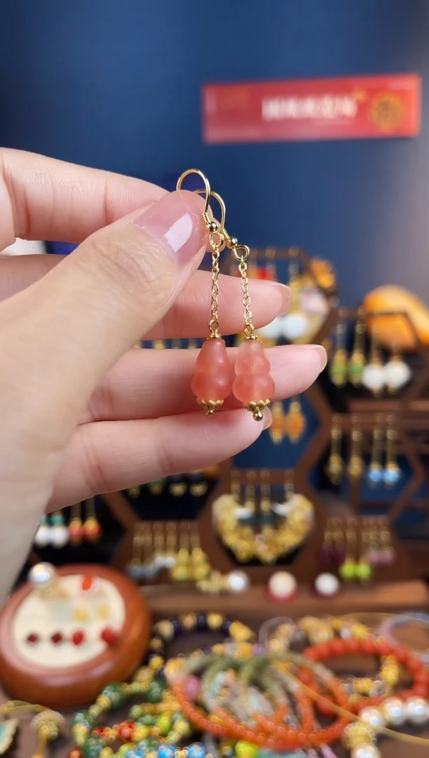 南红玛瑙银S925镀金镶嵌耳饰南红葫芦耳钩