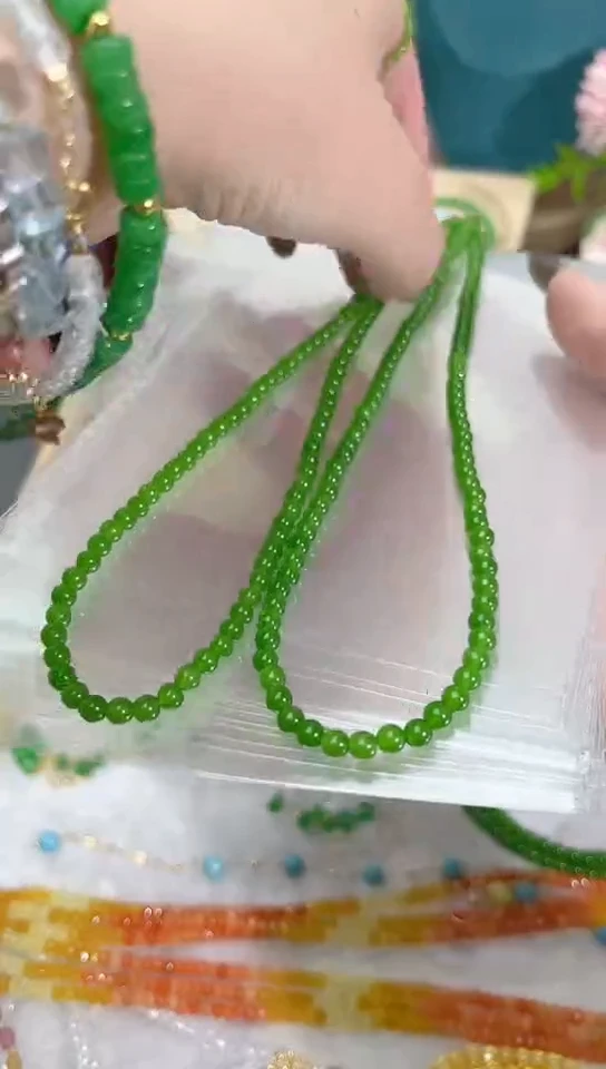 【闪购商品】和田玉（碧玉）颈饰银S925镶嵌圆99