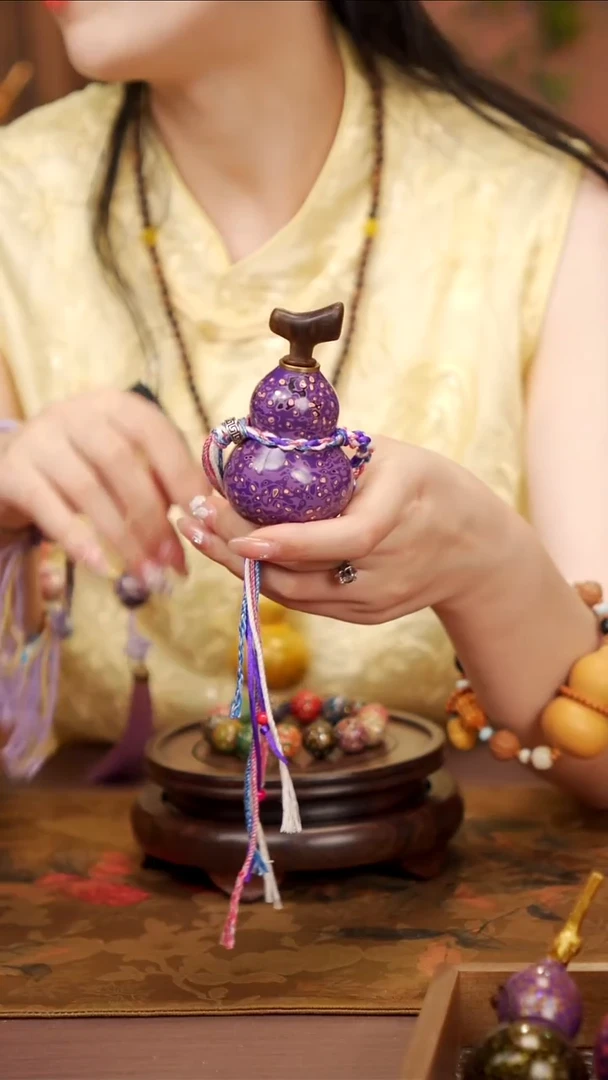 206易林大漆开口小葫芦----168