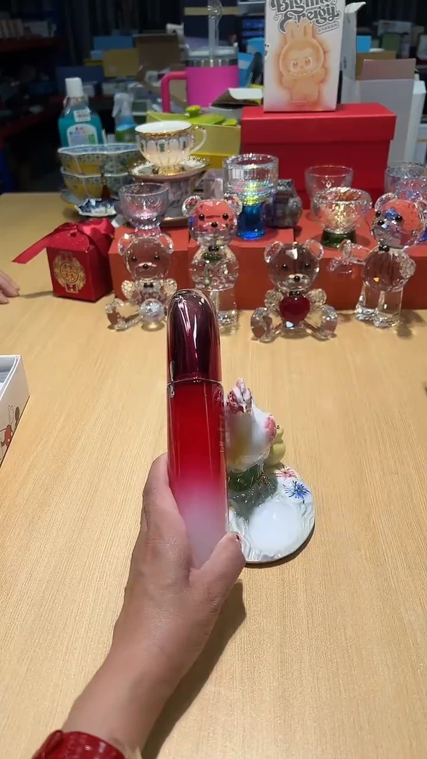 瓷片碗碟好物一件不留@@1