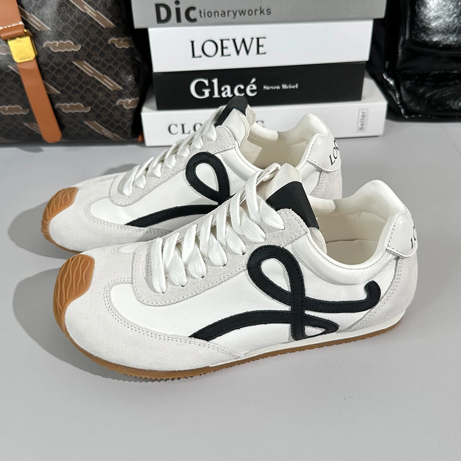 明星女士女鞋时尚不规则华夫鞋百搭阿甘鞋复古德训鞋低帮潮流拼接