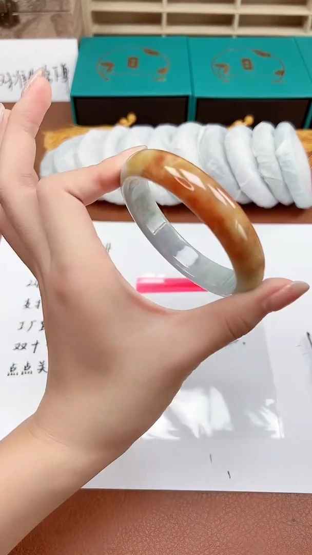 缅风精美手镯礼盒装N021