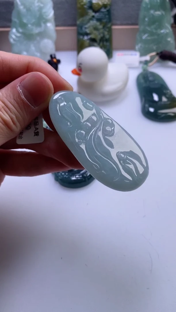 【闪购商品】翡翠挂件未镶嵌