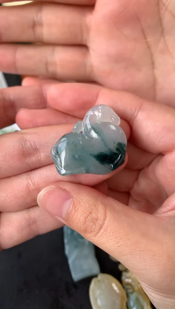 【闪购商品】定制翡翠未镶嵌翡翠