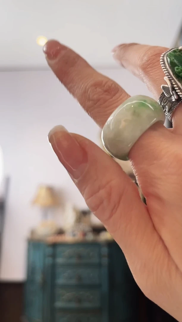 颈饰未镶嵌翡翠晴**里翡翠E285