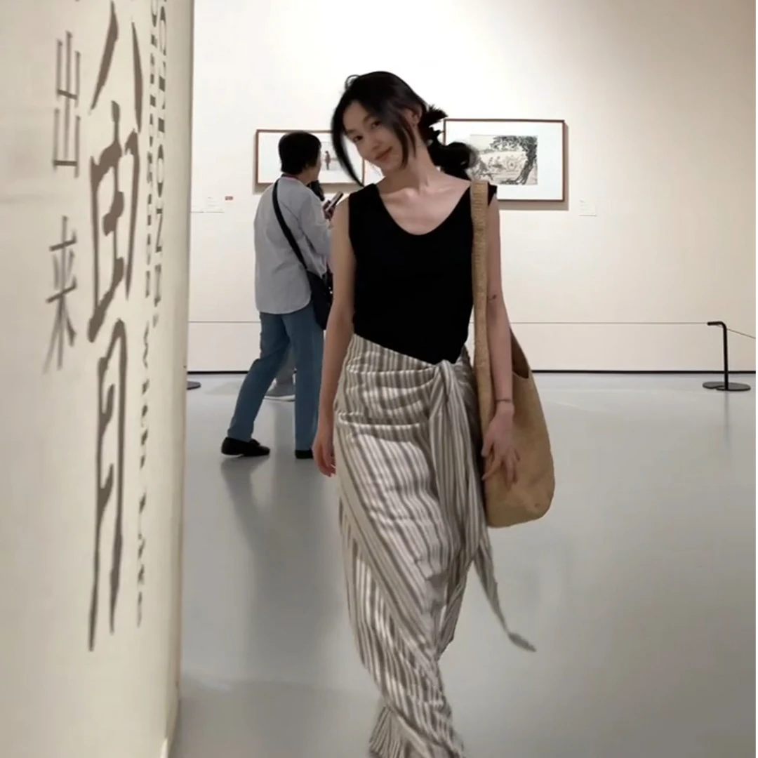 法式黑色背心女2025夏季新款气质高级感外穿宽松显瘦百搭无袖上衣