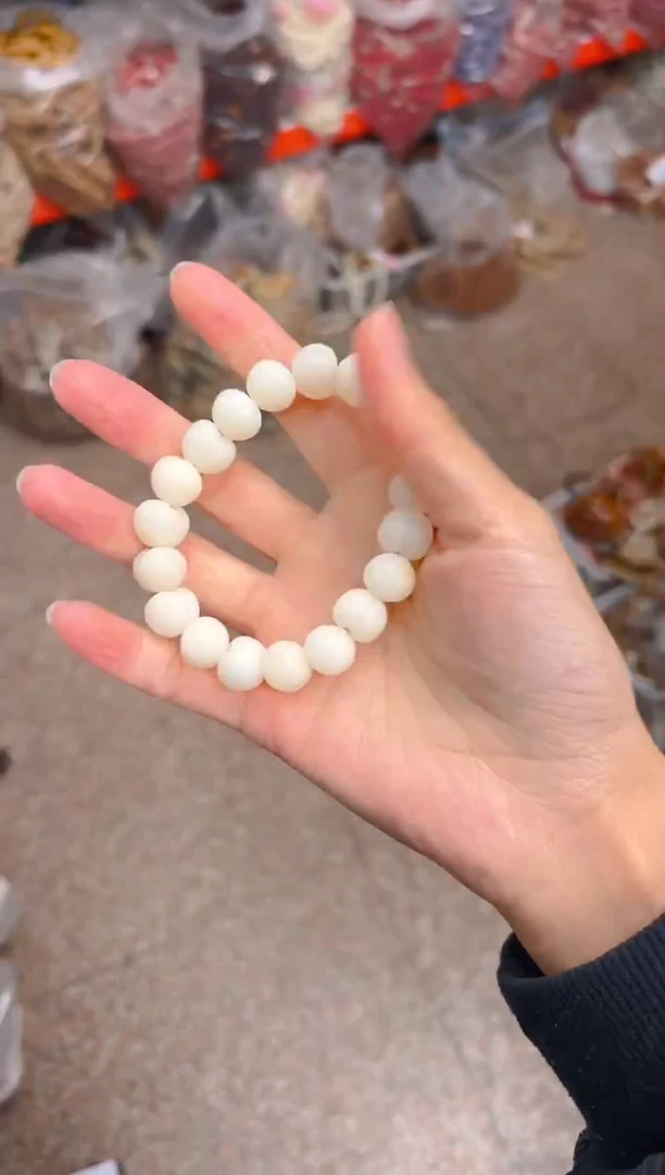 吊坠菩提根/象牙果白色屁桃单圈