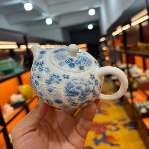 心名茶器 羊脂玉瓷掐丝银青花蓝团花西施壶-2106