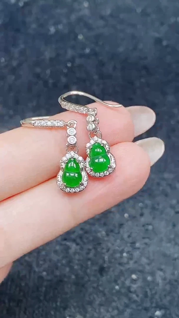 颈饰未镶嵌翡翠天然A货翡翠，保A保真