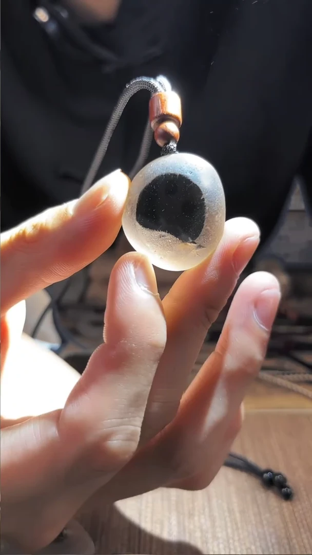 未镶嵌吊坠(赠链)水晶水晶