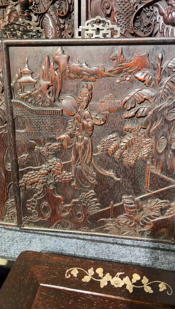 木紫檀雕刻一物一拍