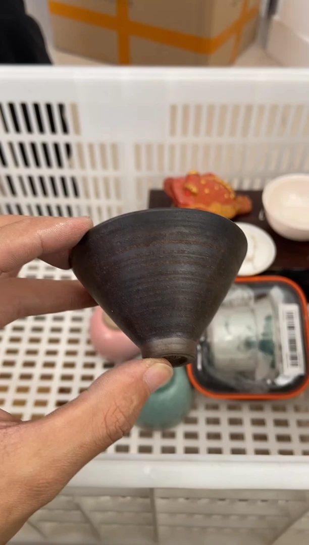 无运费险有瑕疵的摄影的产品有使用过的痕迹有点脏介意勿拍