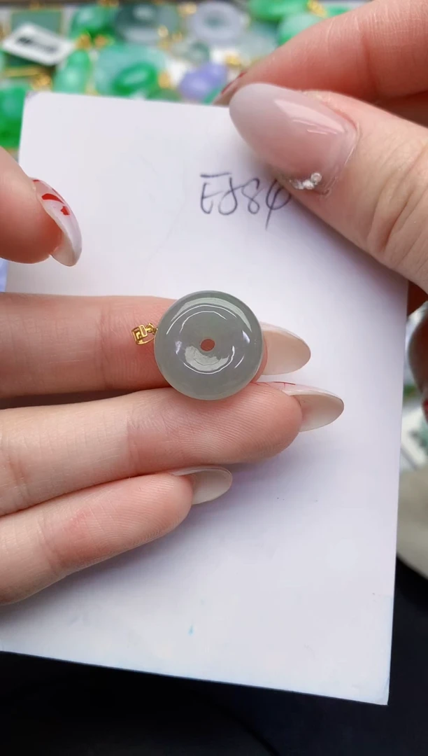 【闪购商品】翡翠颈饰18K金镶嵌00000000000