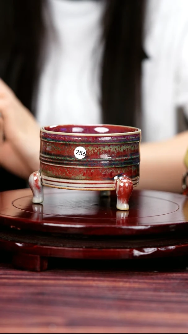 256#盼龙窑一级品原矿钧瓷三足樽